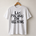 Remera Malvinas en percha