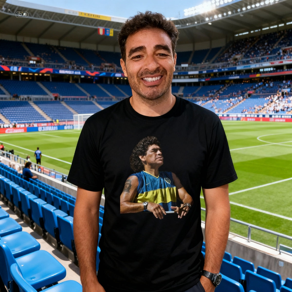 REMERA ESTAMPADA MARADONA BOCA JR.