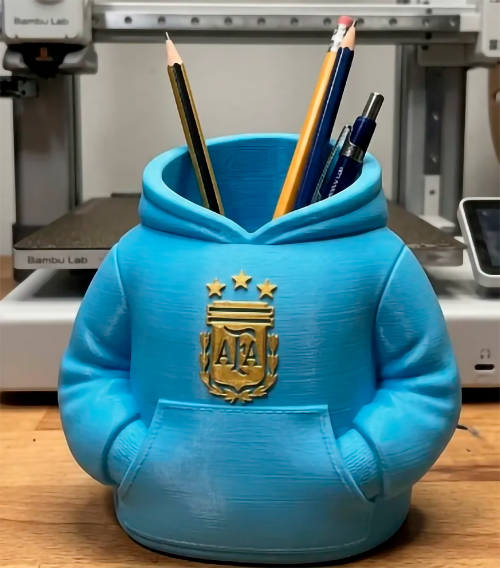 SOPORTE LAPICES LOGO MESSI
