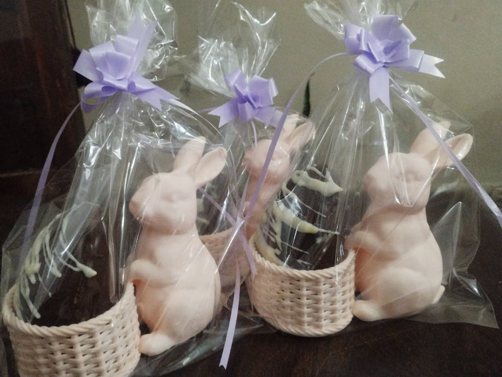 FIGURA CONEJO 3D + HUEVO DE PASCUA 100 GR
